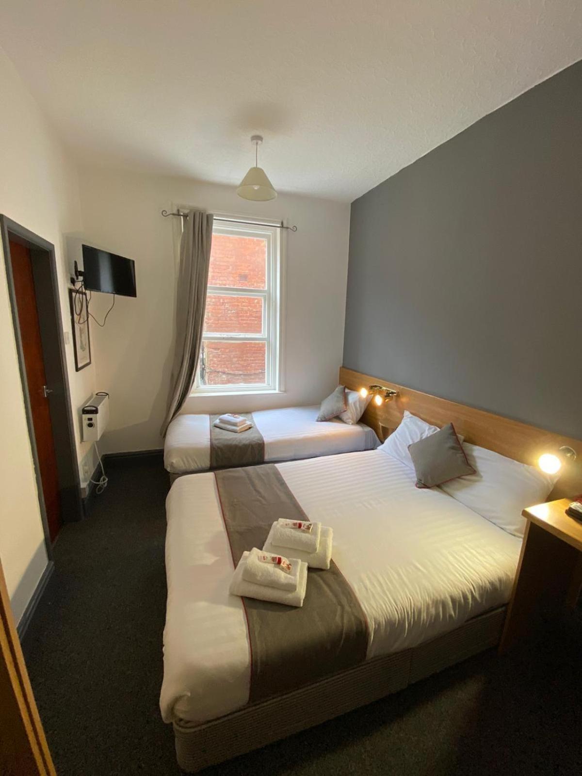 Alumhurst Hotel ブラックプール エクステリア 写真